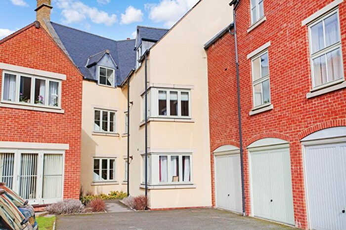 2 Bedroom Flat For Sale In Station Road, Moreton-in-Marsh, Gloucestershire., GL56