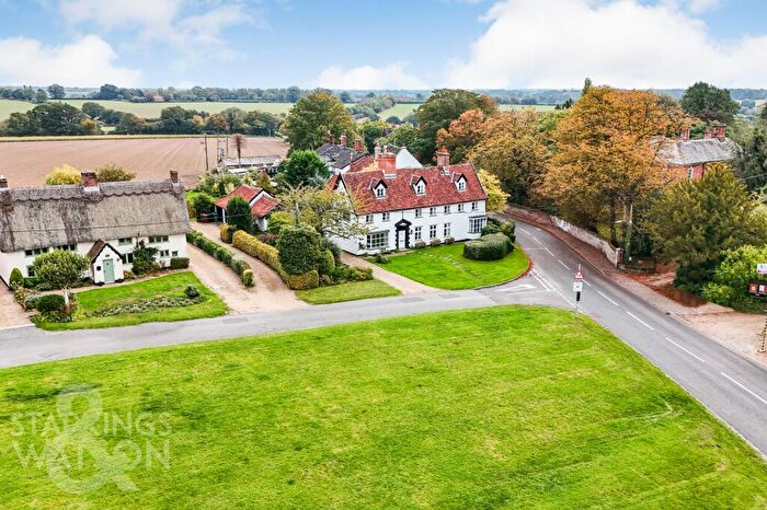 7 Bedroom Detached House For Sale In The Green, Pulham Market, Diss, IP21