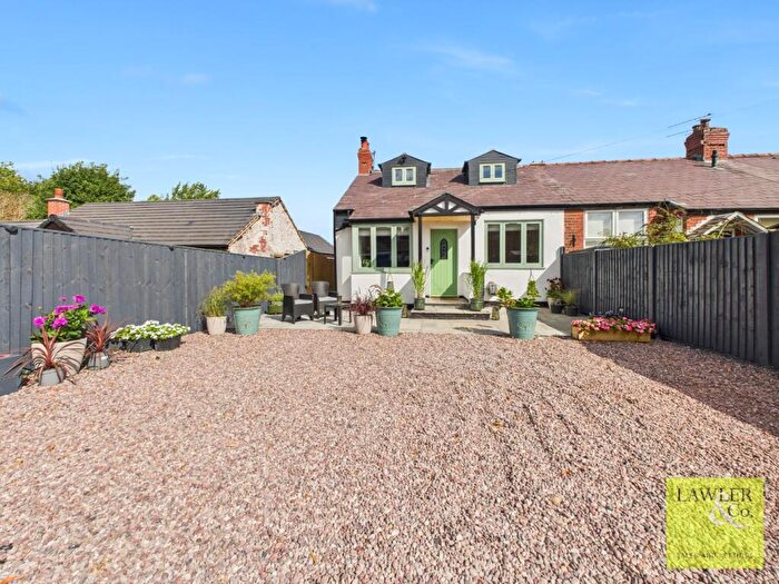 3 Bedroom Cottage For Sale In Buxton Road, High Lane, Stockport, Cheshire, SK6