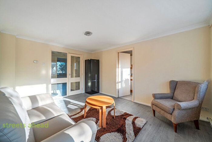 1 Bedroom Flat To Rent In Chichester Road, Croydon, CR0