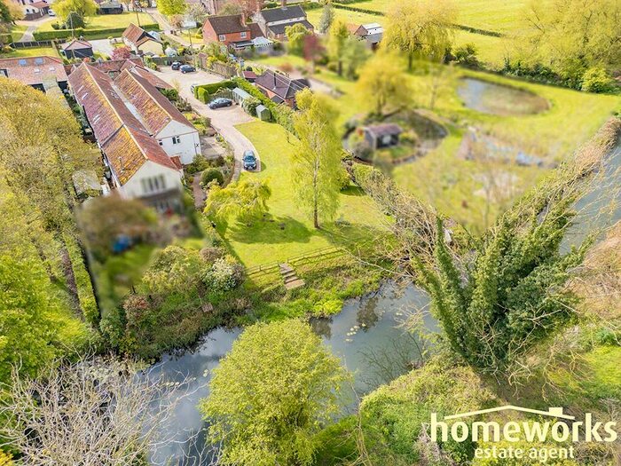 4 Bedroom Terraced House For Sale In Church Road, NR20