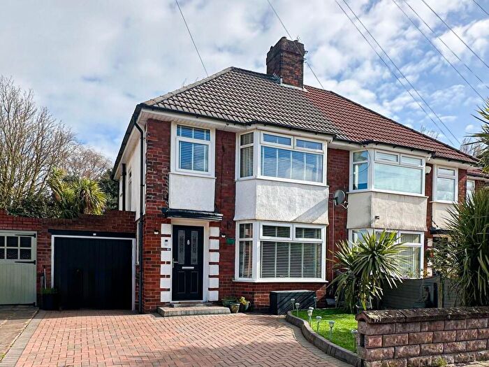 3 Bedroom Semi Detached House For Sale In Northmead Road, Liverpool, L19