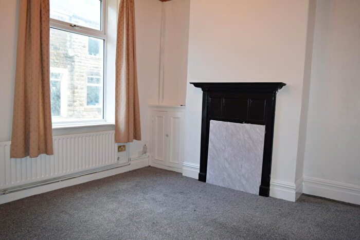 2 Bedroom House To Rent In Bridge Street, BB1