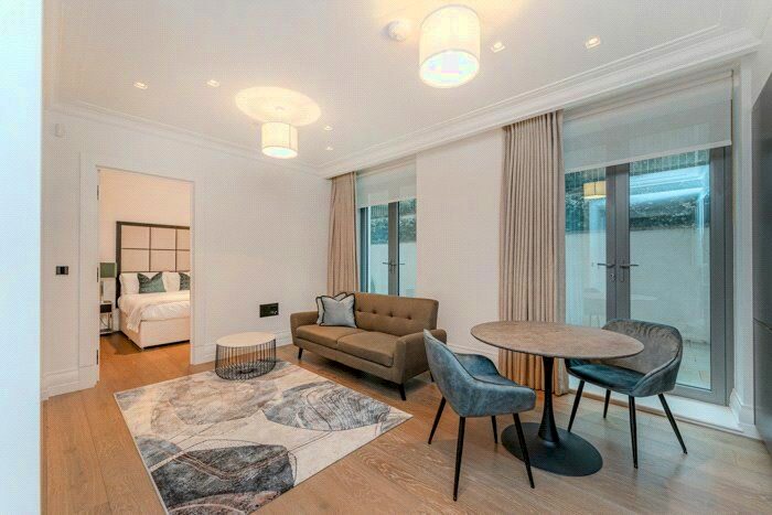 1 Bedroom Flat To Rent In Portland Place, London, W1B