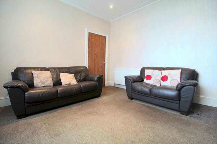 1 Bedroom Flat To Rent In Bon Accord Street, Top Right, AB11