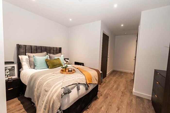 Studio To Rent In Millers Place Heaps Mill, Liverpool, Merseyside, L1