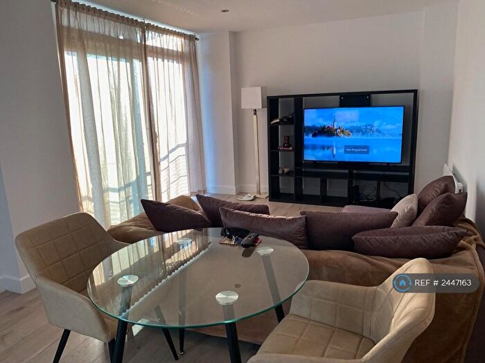 1 Bedroom Flat To Rent In Fishguard Way, London, E16