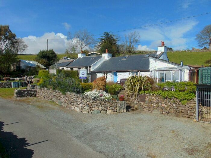 2 Bedroom Detached House For Sale In Garreg Gron, Garndolbenmaen, Gwynedd, LL51