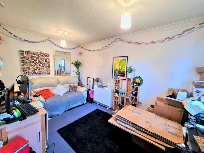 1 Bedroom Terraced House To Rent In Didcot, Oxfordshire, OX11