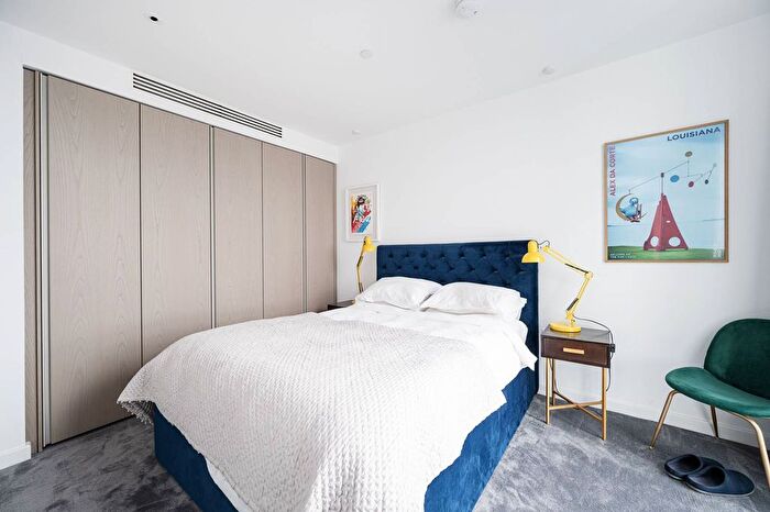 1 Bedroom Flat To Rent In City Road, Old Street, London, EC1V