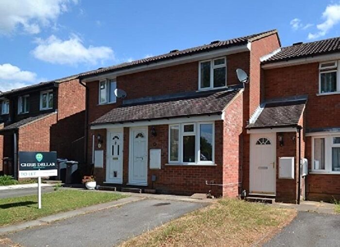 1 Bedroom Terraced House To Rent In Church Field, Ware, SG12