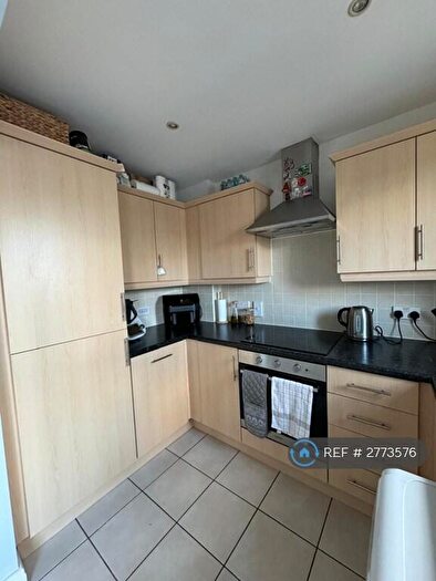 1 Bedroom Flat To Rent In Paveley Court, London, NW7