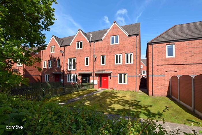 4 Bedroom Town House To Rent In Delves Road, Altrincham, WA14