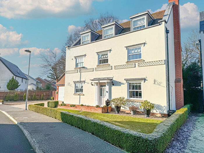 4 Bedroom Detached House For Sale In De Vere Place, Gosfield, Halstead, CO9