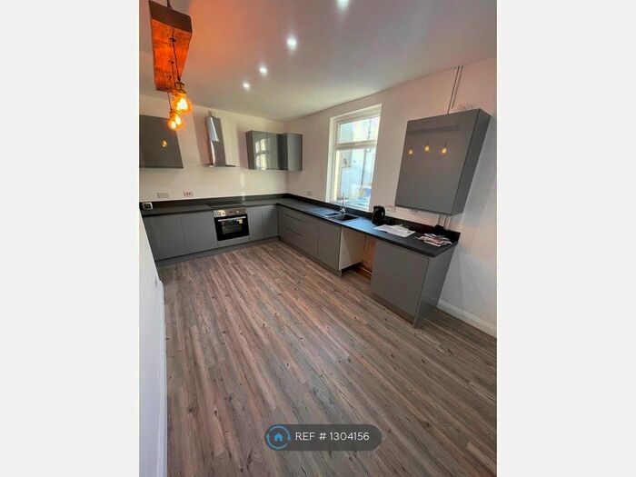 3 Bedroom Terraced House To Rent In Nuttall Lane, Ramsbottom, Bury BL0