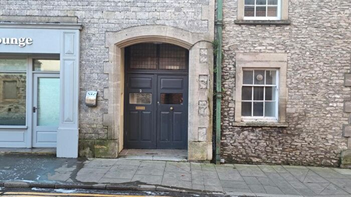 1 Bedroom Maisonette To Rent In Paul Street, Shepton Mallet, BA4