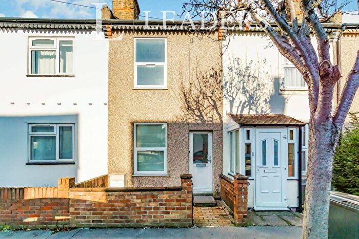 2 Bedroom Terraced House To Rent In Warren Road, Croydon, CR0