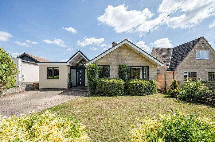 3 Bedroom Detached Bungalow For Sale In Prospect, Corsham, SN13