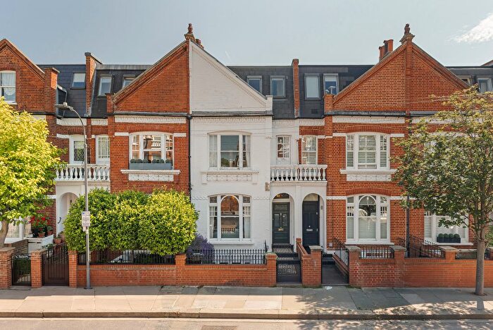 5 Bedroom Town House For Sale In Bowerdean Street, Fulham, London, SW6