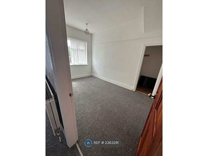 2 Bedroom Flat To Rent In Carlton Terrace, Blyth, NE24