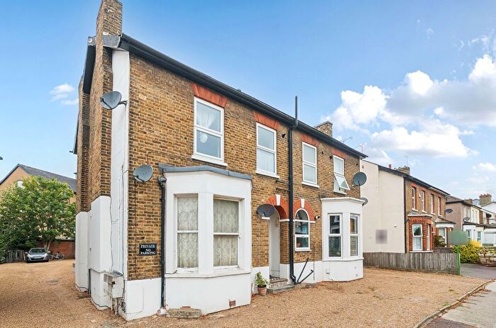 1 Bedroom Flat For Sale In Palace Grove, Bromley, BR1