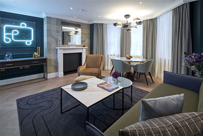 1 Bedroom Flat To Rent In Lexham Gardens, London, W8