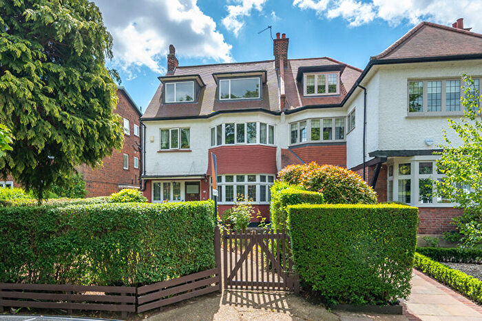 7 Bedroom House For Sale In St Gabriels Road, Mapesbury Estate, London, NW2