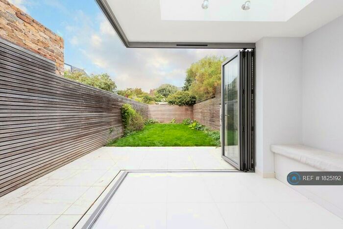 4 Bedroom Terraced House To Rent In Hazelbourne Road, London, SW12