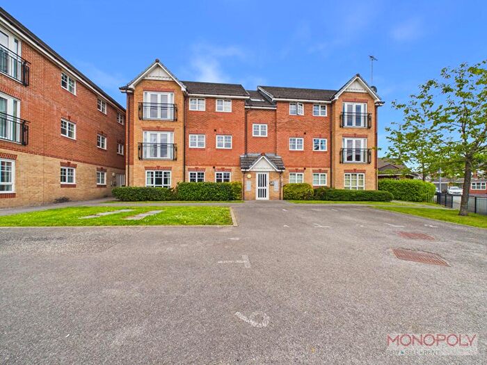 2 Bedroom Apartment For Sale In Lamberton Drive, Brymbo, LL11
