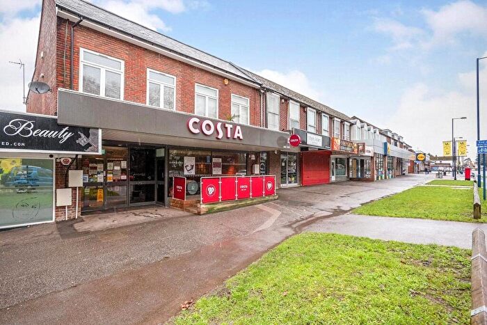 1 Bedroom Flat To Rent In London Road, Cowplain, Waterlooville, Hampshire, PO8