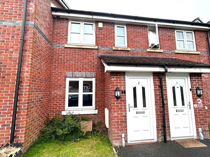 2 Bedroom Mews For Sale In Pennington Square, Leigh, WN7