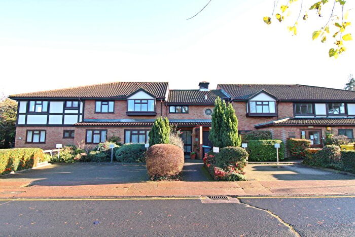 1 Bedroom Retirement Property For Sale In Forge Close, Hayes, Bromley, BR2