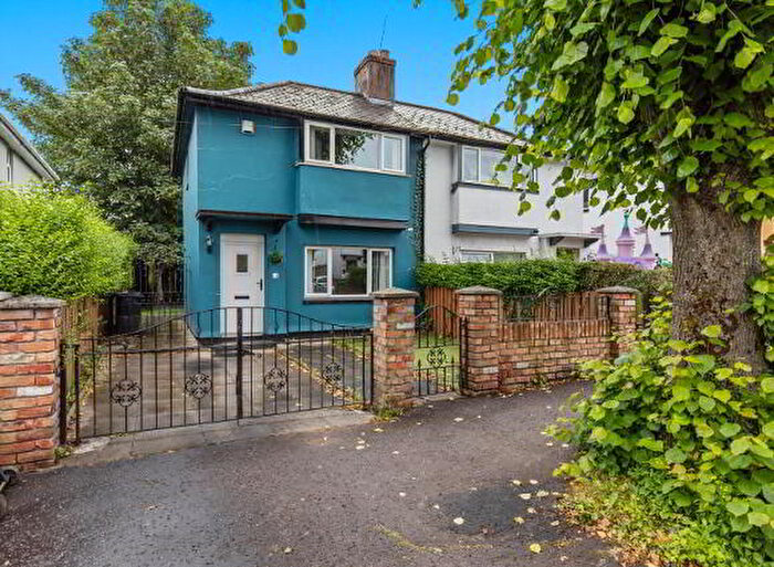 3 Bedroom House For Sale In Deerpark Road, Belfast, BT14