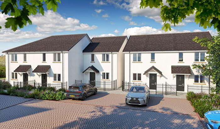 2 Bedroom End Of Terrace House For Sale In Alston Gate, TQ7