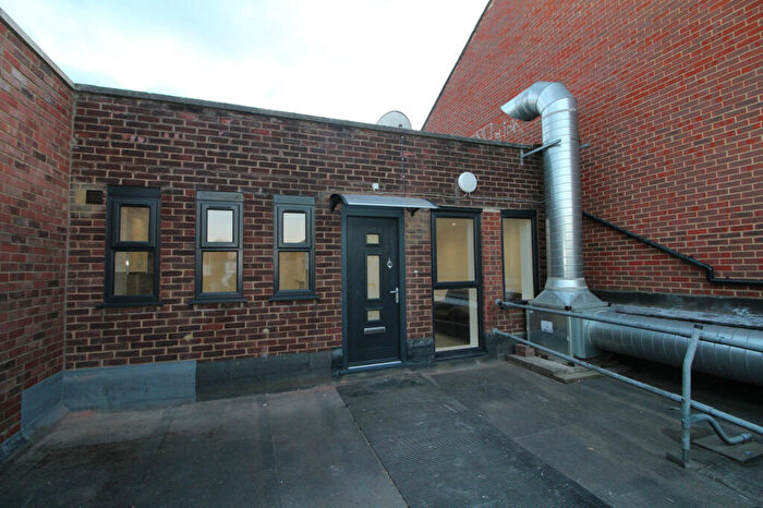 2 Bedroom Maisonette To Rent In Bellegrove Road, Welling, DA16