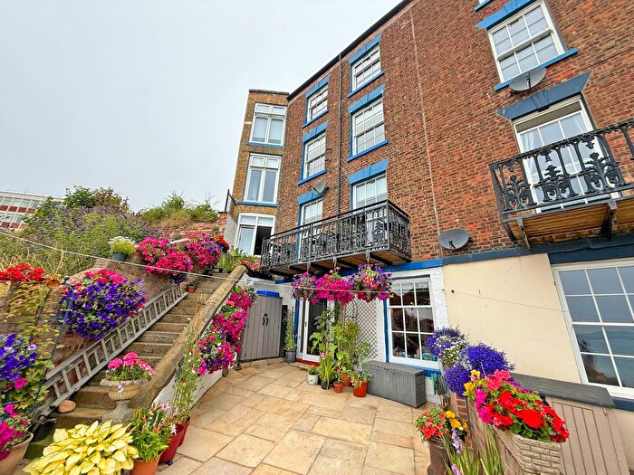 5 Bedroom Terraced House For Sale In Prospect Place, Scarborough, YO11