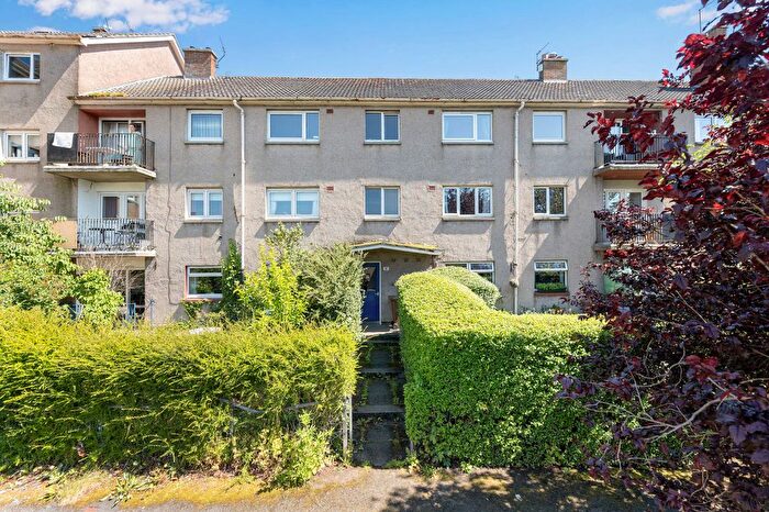 2 Bedroom Flat For Sale In / Oxgangs Crescent, Oxgangs, Edinburgh, EH13