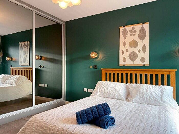 1 Bedroom Flat To Rent In Olympic Way, Wembley, Middlesex, HA9