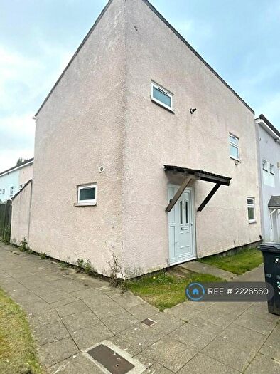 3 Bedroom Semi-Detached House To Rent In Wilbye Grove, Bristol, BS4