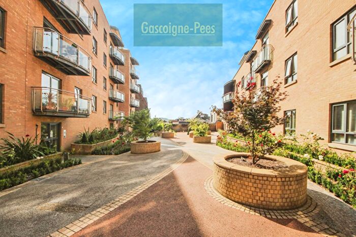 1 Bedroom Property To Rent In Trinity Gate, Guildford, GU1