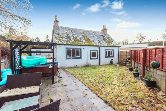 2 Bedroom Property For Sale In 6 Lochty Park, Almondbank, Perth PH1