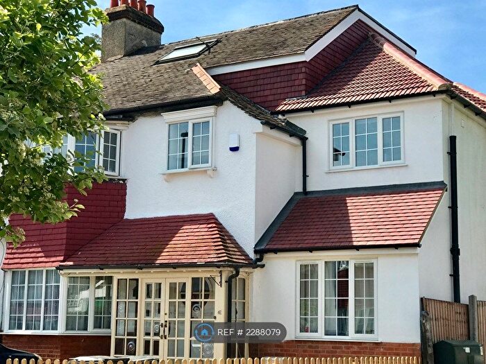 8 Bedroom End Of Terrace House To Rent In Courtland Avenue, London, SW16