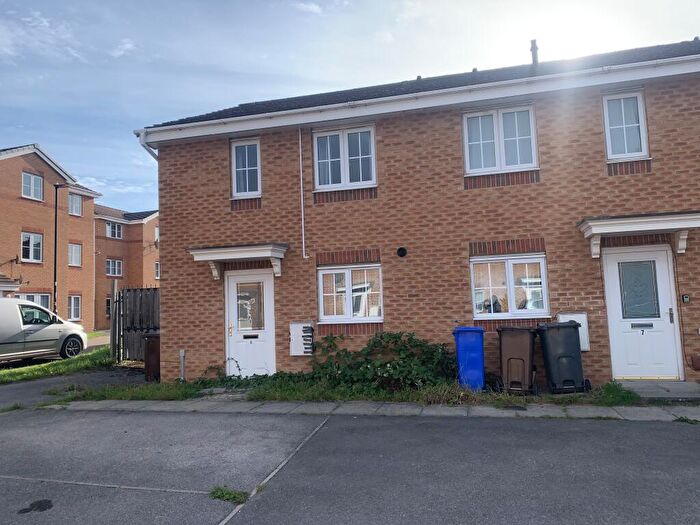 3 Bedroom House To Rent In Fielder Mews, Sheffield, S5