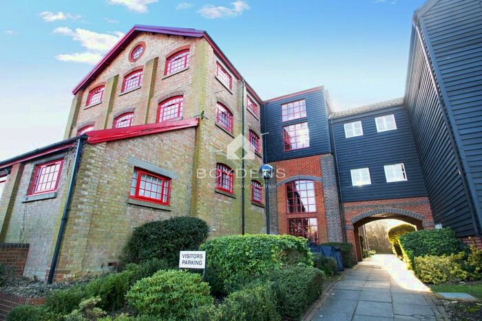 1 Bedroom Flat To Rent In Kelvedon, Colchester, Essex, CO5