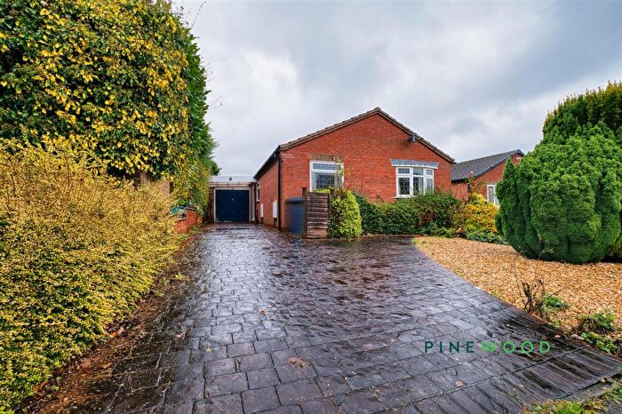 2 Bedroom Detached Bungalow For Sale In Corve Way, Chesterfield, S40
