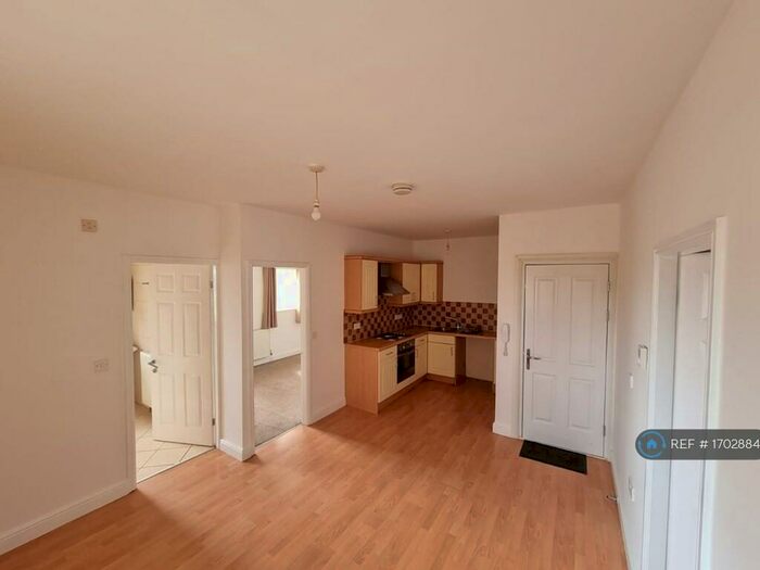 2 Bedroom Flat To Rent In Burman Road, Wath-Upon-Dearne, Rotherham, S63