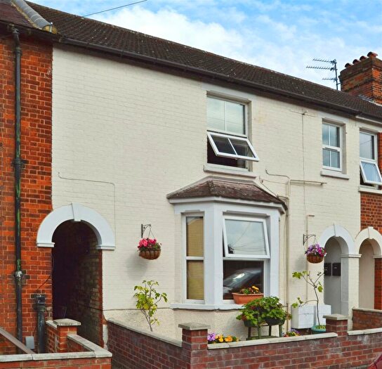 2 Bedroom Flat To Rent In Kings Road, Hitchin, Hertfordshire, SG5