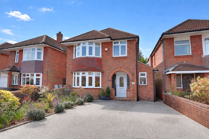 3 Bedroom Detached House For Sale In Bitterne, Southampton, SO18