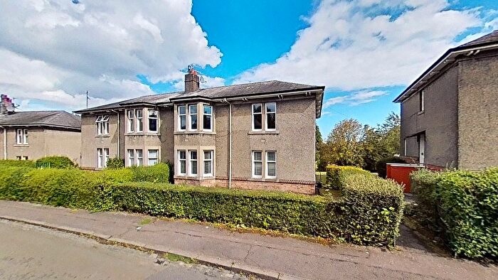 2 Bedroom Flat To Rent In Birchwood Place, West End, Dundee, DD2