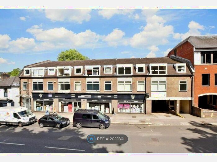Studio To Rent In Bell Street, Reigate, RH2